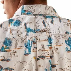 Nigro's Western Store #1 Men's Ariat Krish Classic Fit Short Sleeve Shirt - 10043639 4 Nigro's Western Store #1 Men's Ariat Krish Classic Fit Short Sleeve Shirt - 10043639 -Nigro's Western Store 10043639 01