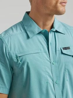 Nigro's Western Store #1 Men's Wrangler ATG Asymmetric Zip Pocket Shirt 15 Nigro's Western Store #1 Men's Wrangler ATG Asymmetric Zip Pocket Shirt -Nigro's Western Store 112331236 ALT4
