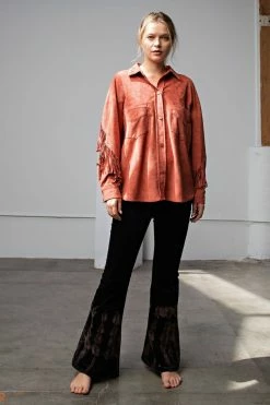 Easel Los Angeles Ladies Easel Faux Suede Shirt - ET21347